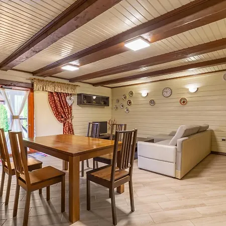 Private House Scherbovets Guest house Zhdeniievo
