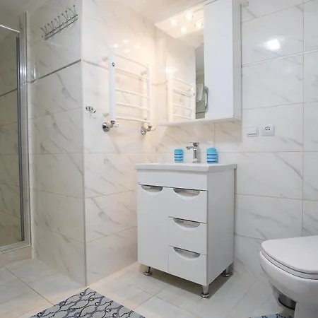 Penzion Private House Scherbovets Ždenijevo