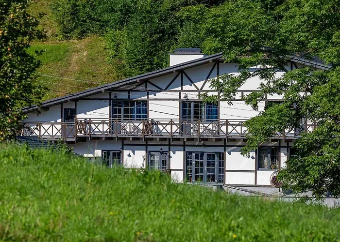 Konukevi Готель Pikuy Zhdeniievo